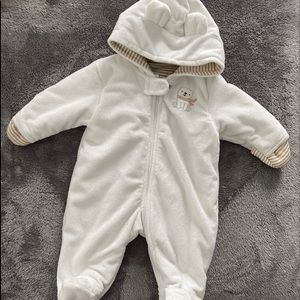 Bundle me Carter snow suit size 3m